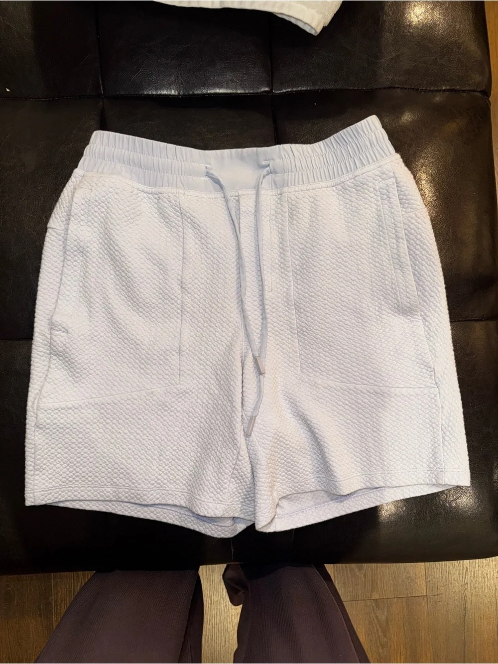 Men’s Lululemon At Ease 7” shorts in pastel blue